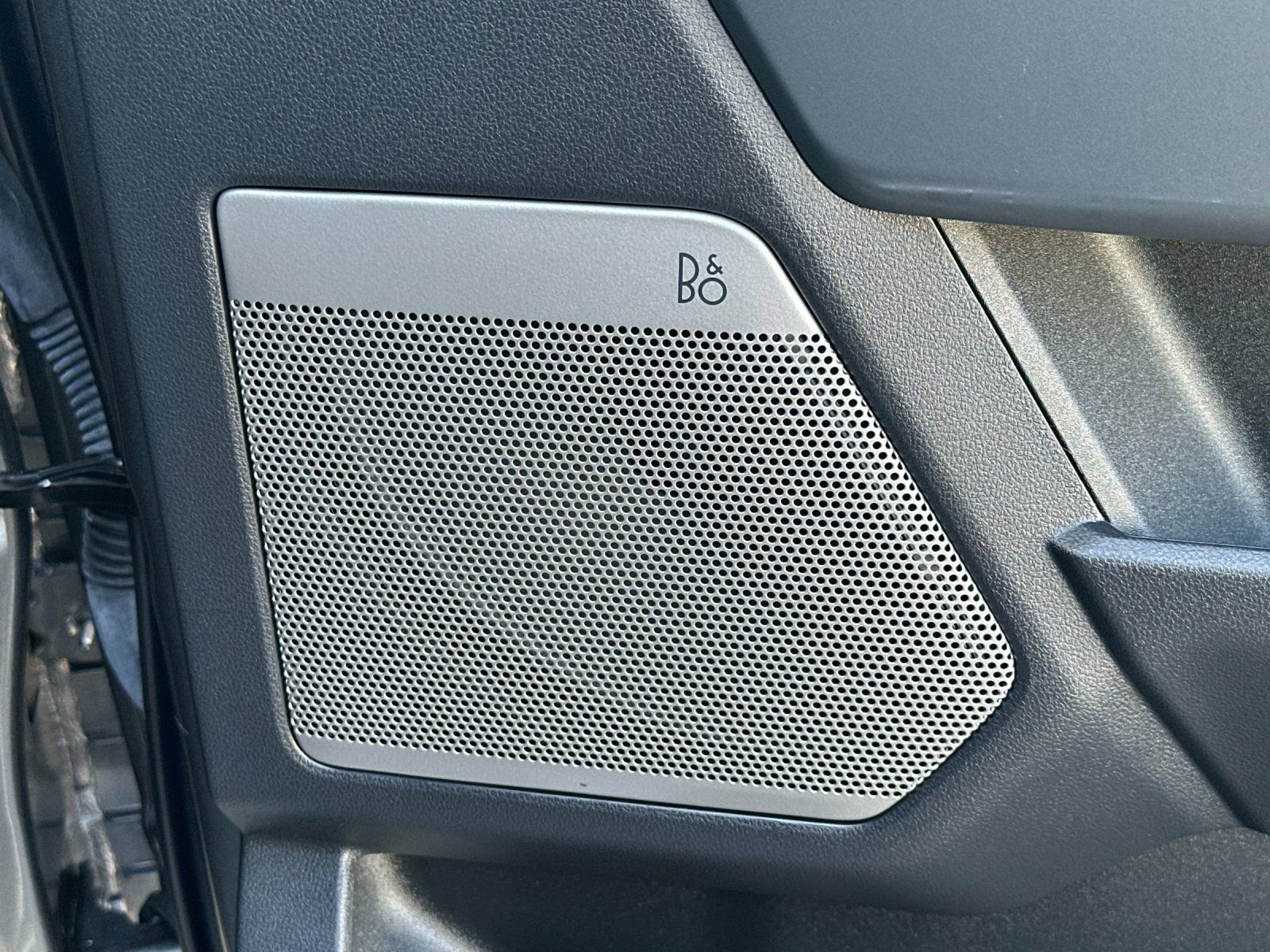 Used 2024 Ford F150 Lariat w/ Bed Utility Package AWD/4WD image 20