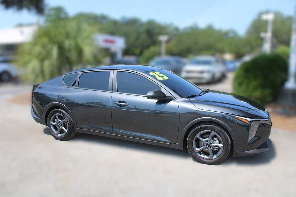 Certified 2025 Kia K4 FWD image 4