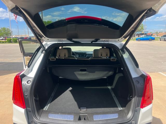 Used 2017 Cadillac XT5 Premium Luxury w/ Driver Assist Package image 23