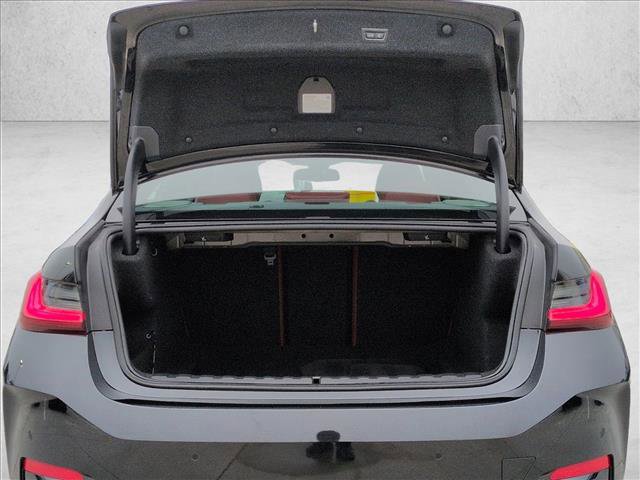 Used 2025 BMW 330i xDrive Sedan w/ Premium Package image 6