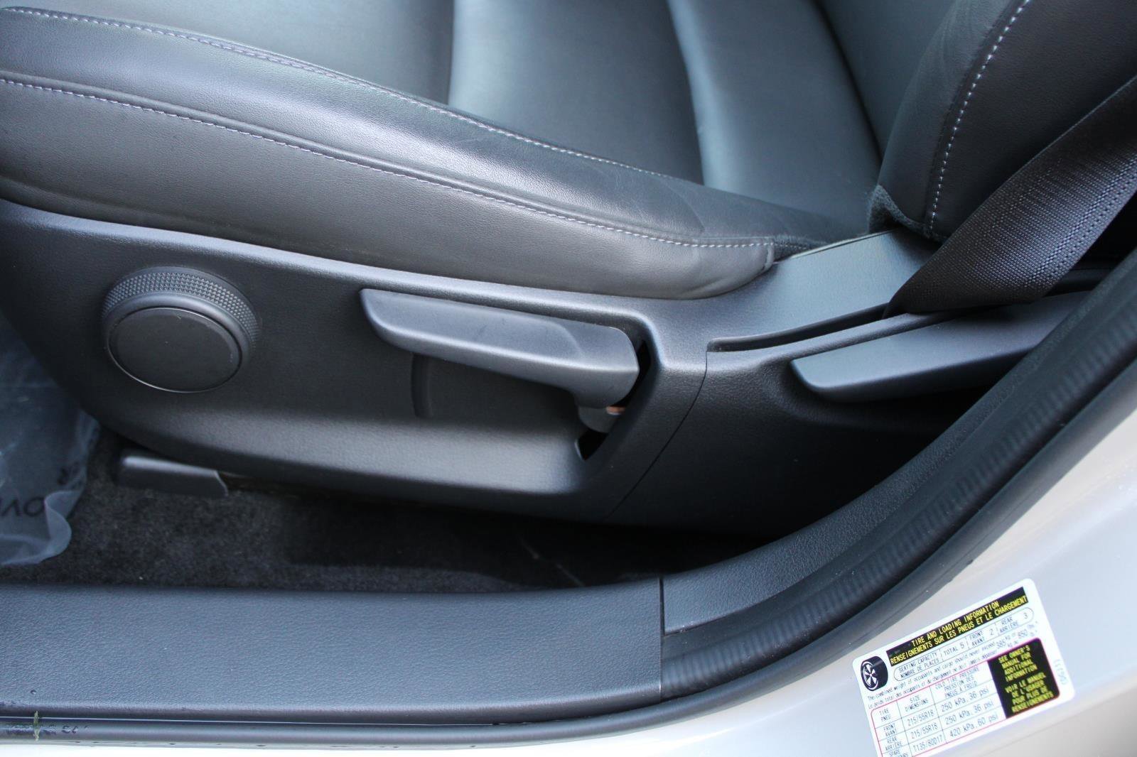 Used 2023 MAZDA CX-30 AWD 2.5 S w/ Select Package image 33