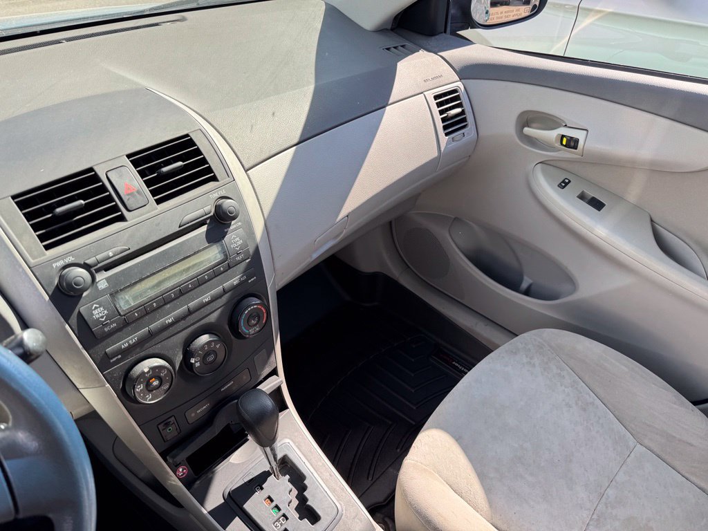 Used 2009 Toyota Corolla LE FWD image 22