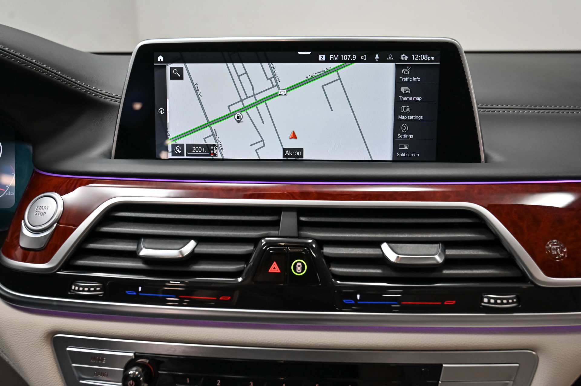 Used 2022 BMW ALPINA B7 xDrive w/ Luxury Rear Seating Package image 47