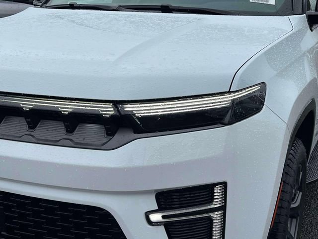New 2026 Jeep Grand Wagoneer 4WD image 7