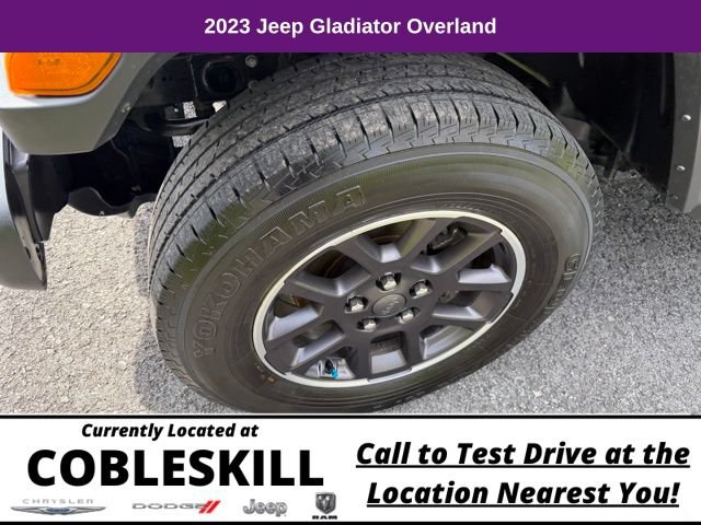 Used 2023 Jeep Gladiator Overland AWD/4WD image 10