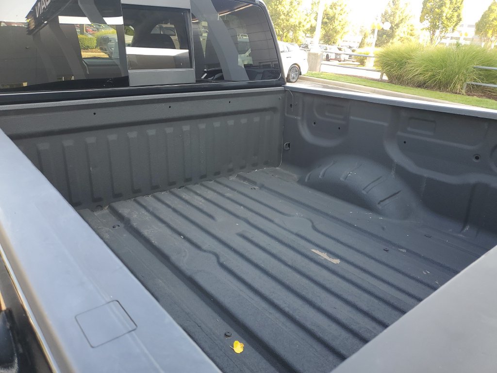 Certified 2021 Nissan Titan SV w/ Accessory Utility Package AWD/4WD image 9
