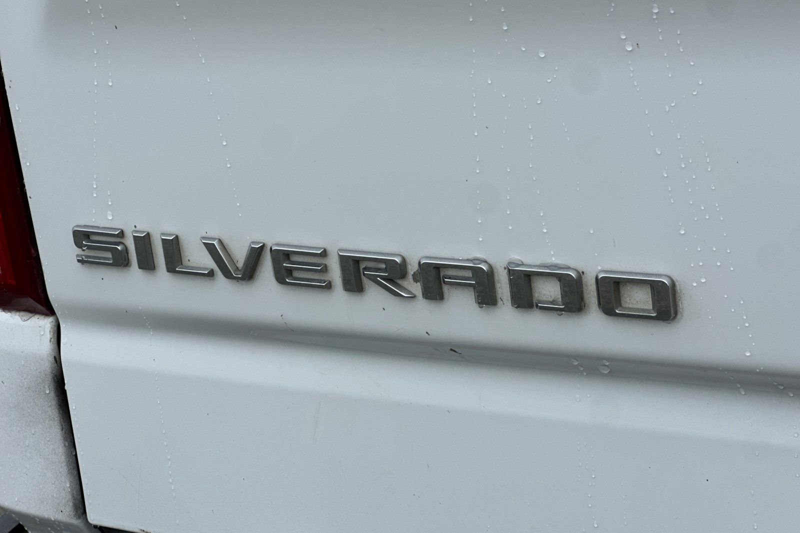 Used 2022 Chevrolet Silverado 1500 LT AWD/4WD image 27