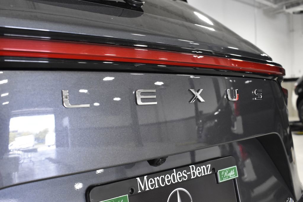 Used 2022 Lexus NX 350h AWD w/ Vision Package image 12