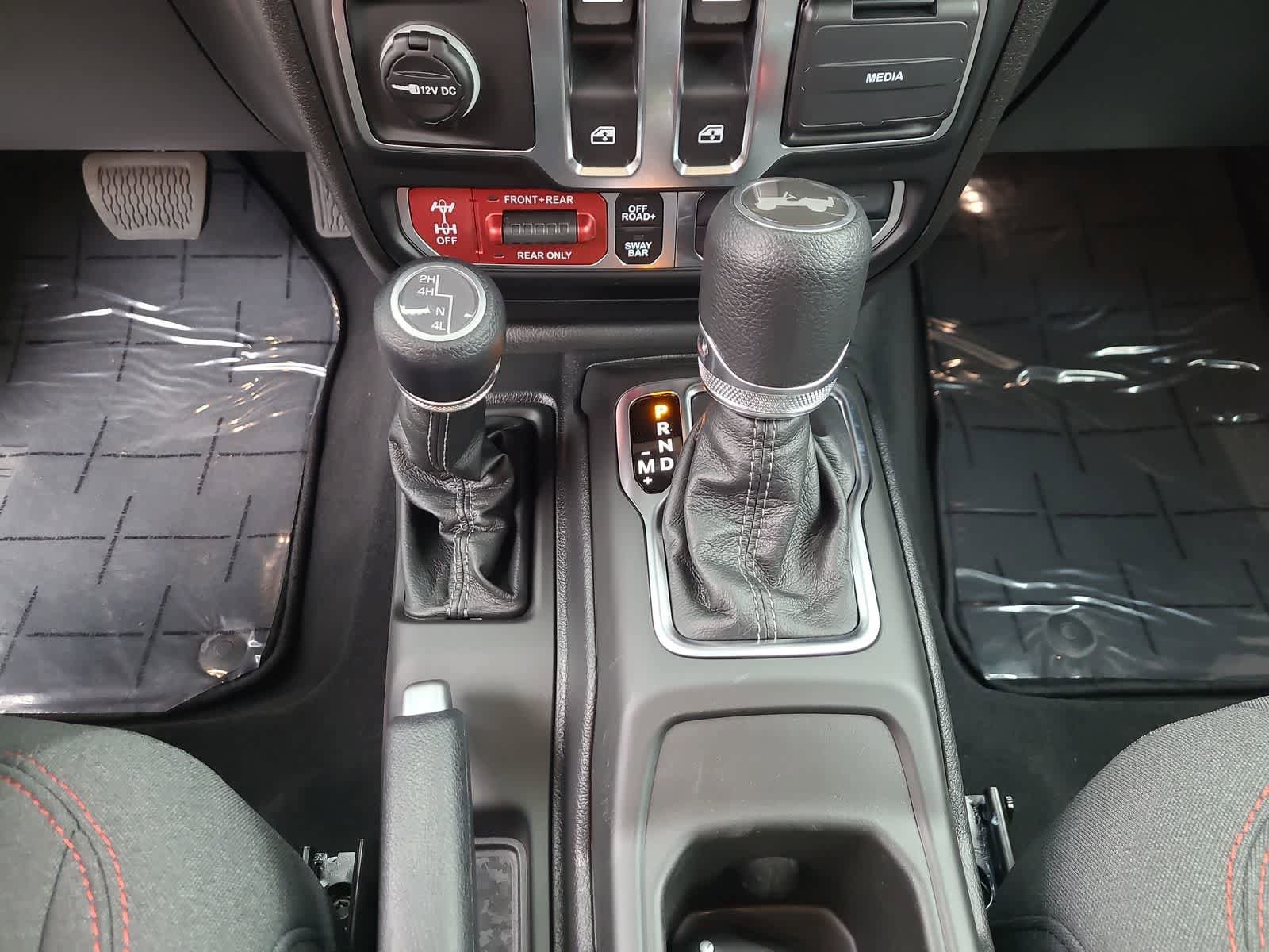 New 2026 Jeep Wrangler Rubicon AWD/4WD image 25