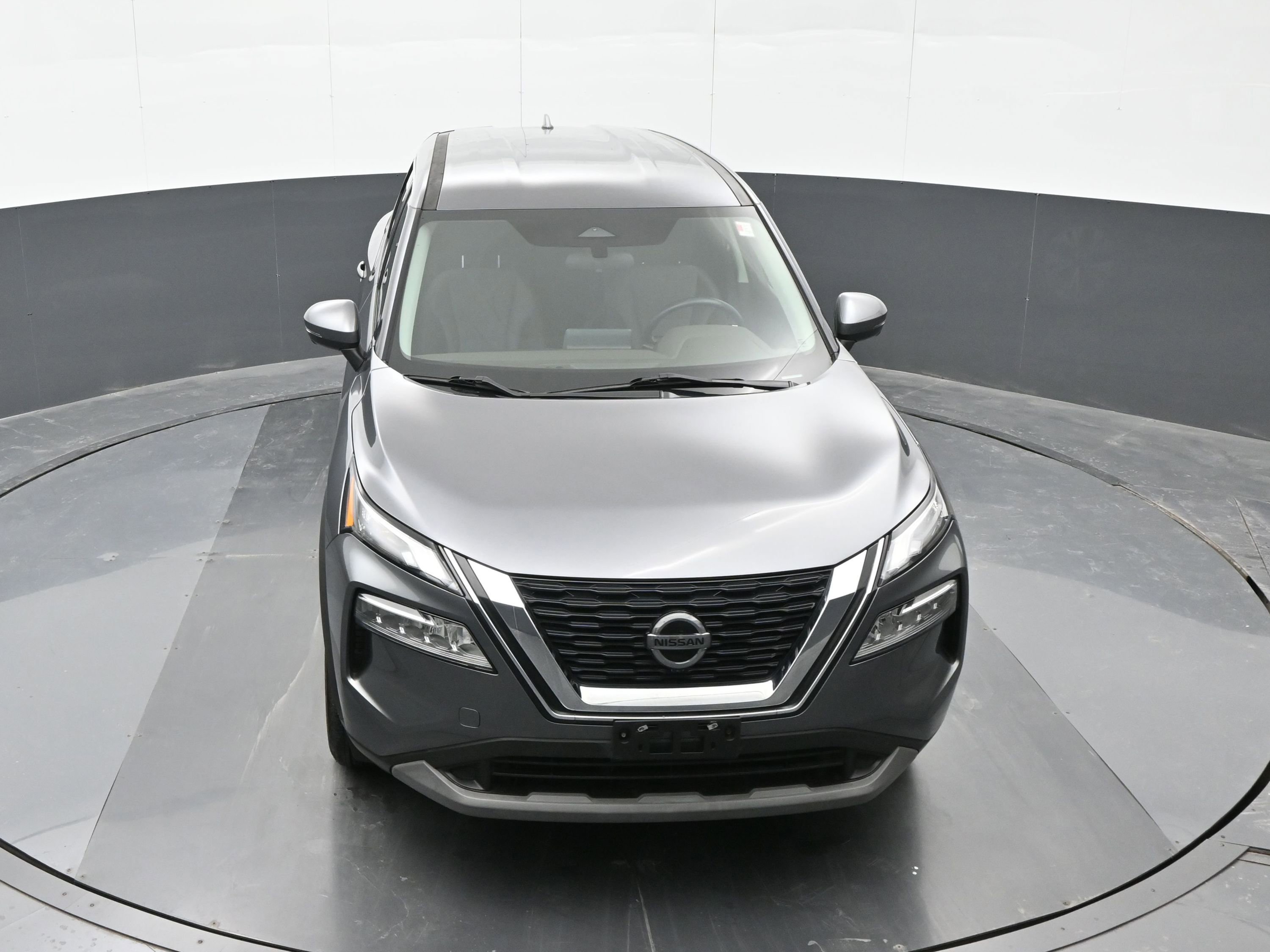Used 2021 Nissan Rogue SV image 30