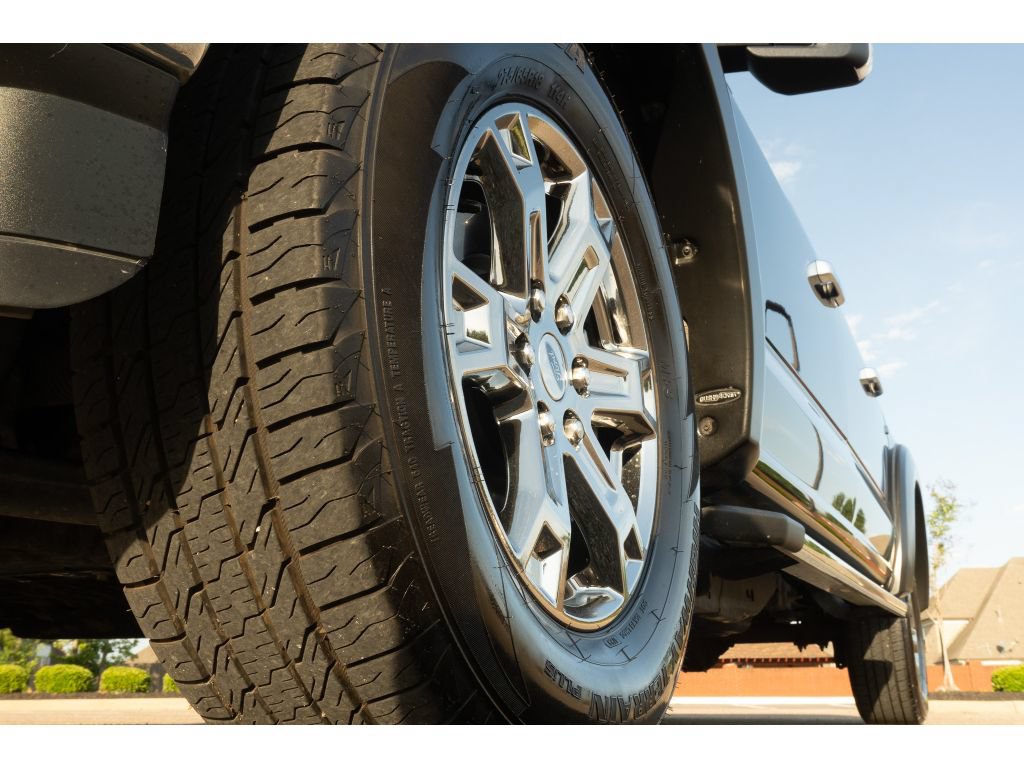 Used 2021 Ford F150 XLT w/ Equipment Group 301A Mid AWD/4WD image 9