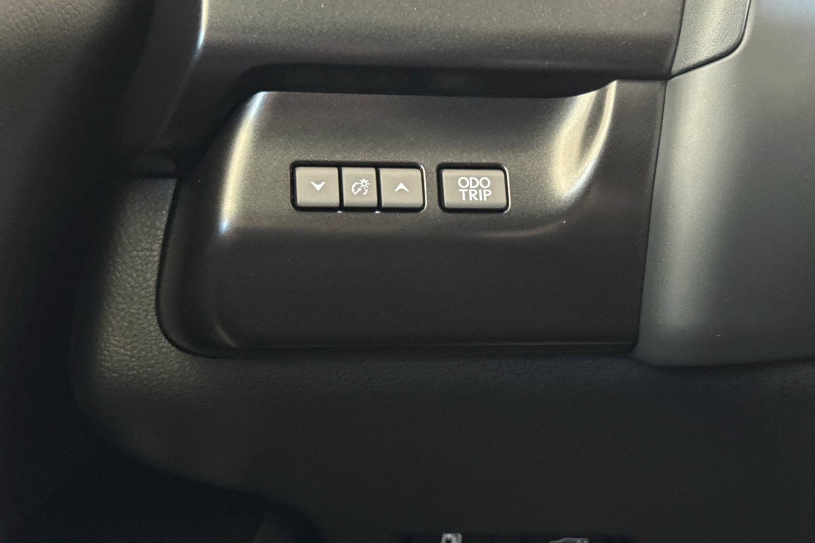 Certified 2026 Lexus UX 300h FWD w/ Accessory Package (Z2) image 36