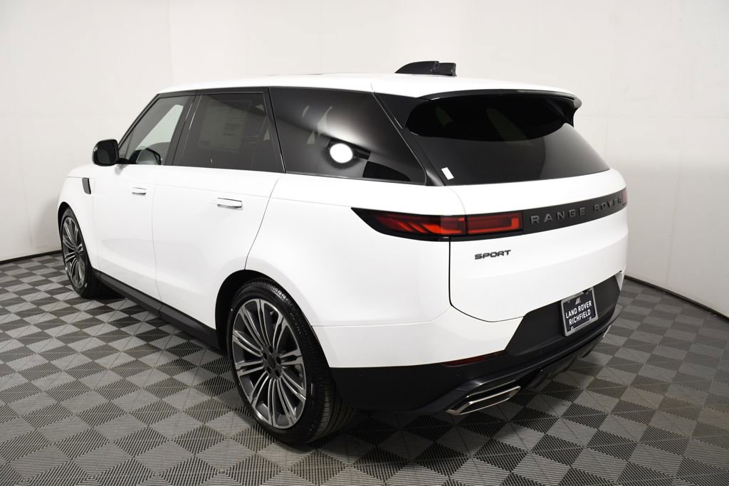 New 2026 Land Rover Range Rover Sport SE AWD/4WD image 4
