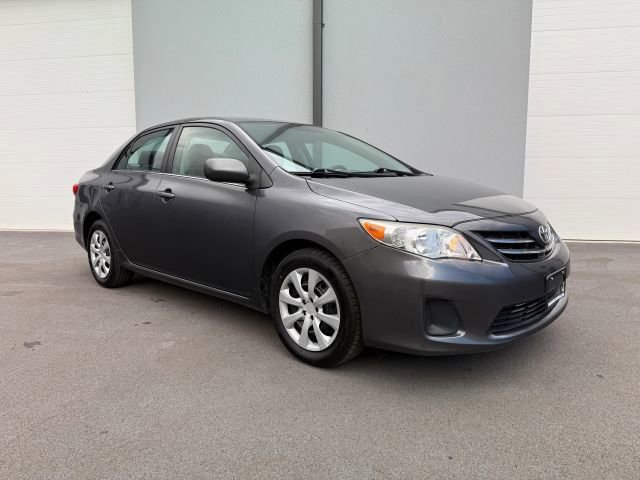 Used 2013 Toyota Corolla LE image 10