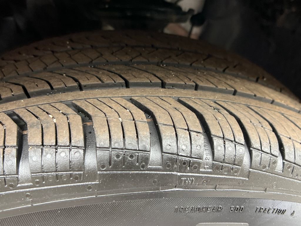 Used 2025 Audi Q3 2.0T Premium image 25