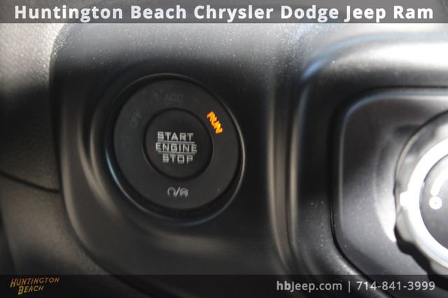Used 2021 Jeep Gladiator Willys image 24