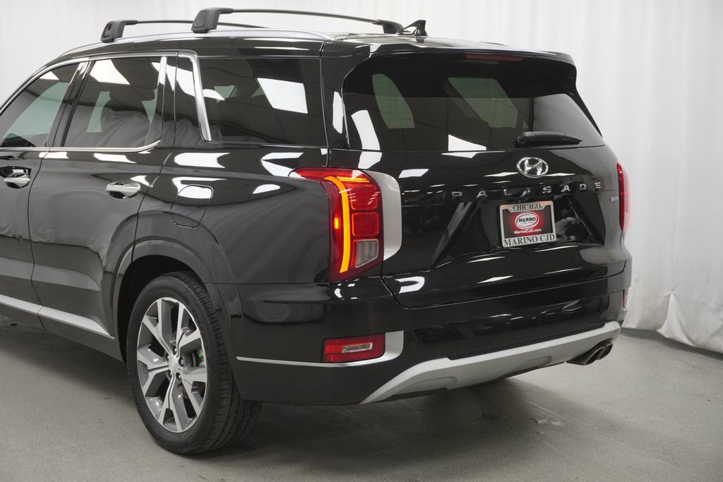 Used 2022 Hyundai Palisade Limited w/ Cargo Package image 13