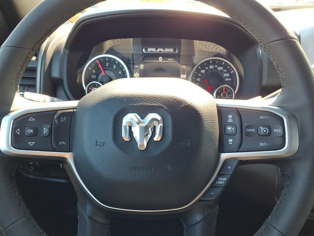 Used 2025 RAM 2500 Tradesman w/ Safety Group AWD/4WD image 5