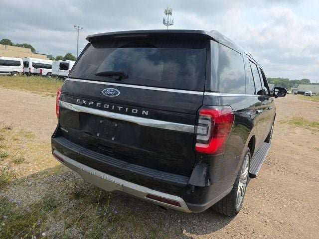 Used 2023 Ford Expedition Limited AWD/4WD image 4