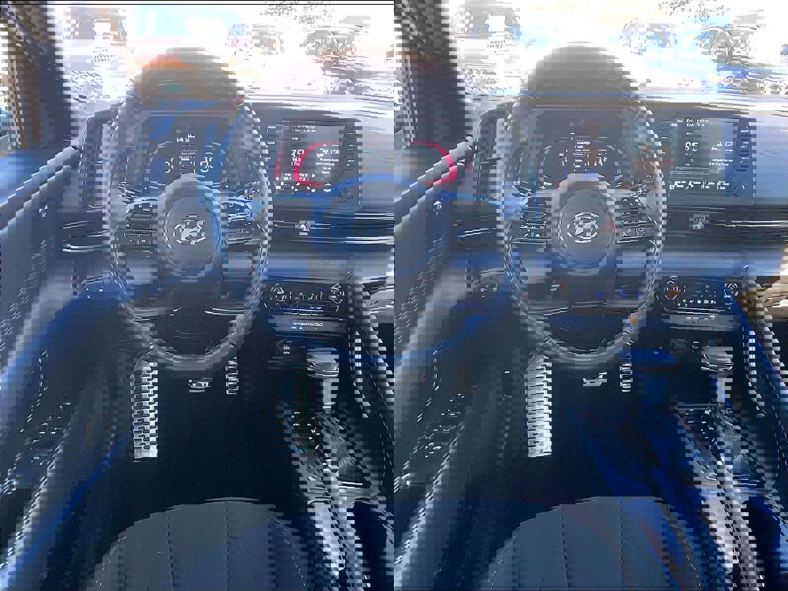 Certified 2025 Hyundai Elantra Sport image 34