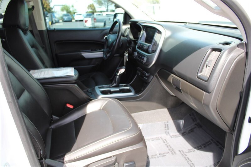 Used 2022 Chevrolet Colorado ZR2 AWD/4WD image 19