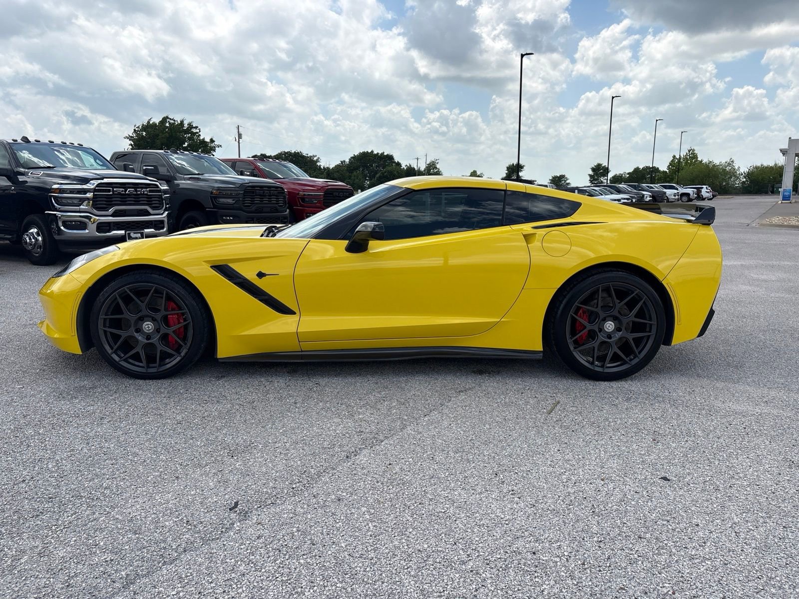 Used 2016 Chevrolet Corvette Stingray Coupe w/ 3LT Preferred Equipment Group RWD video 2