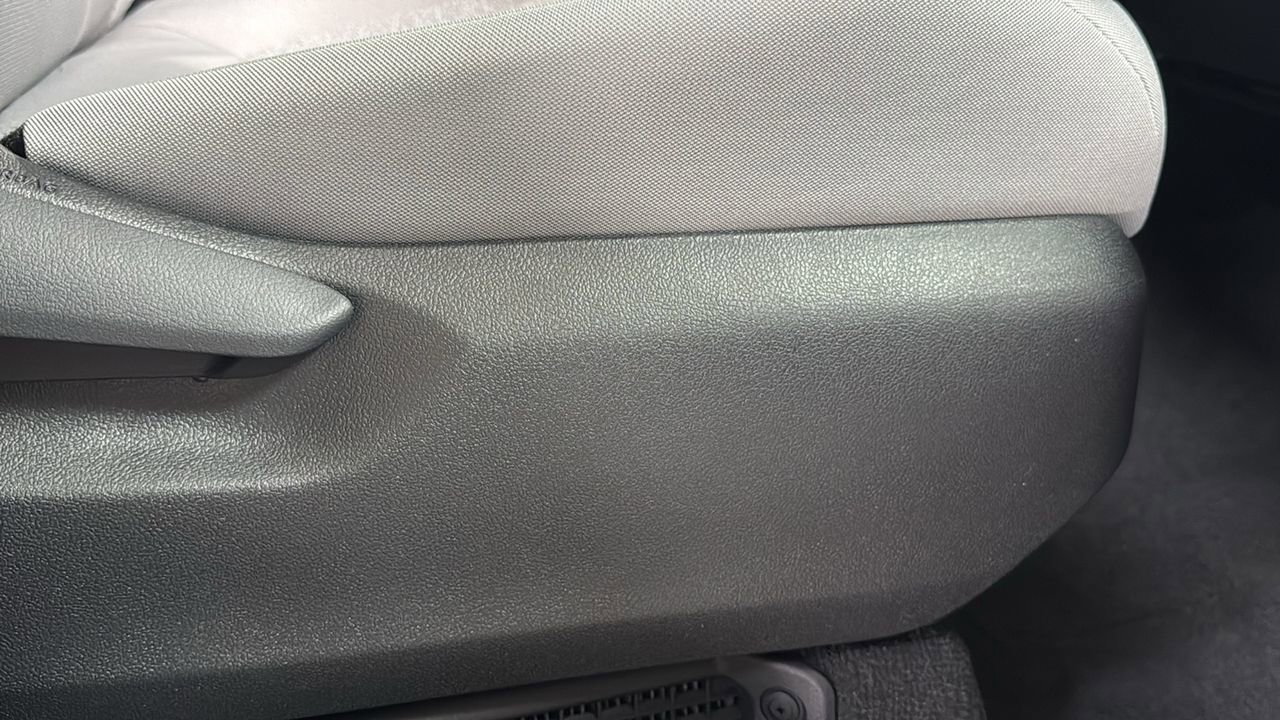 New 2026 Toyota Sienna LE image 21