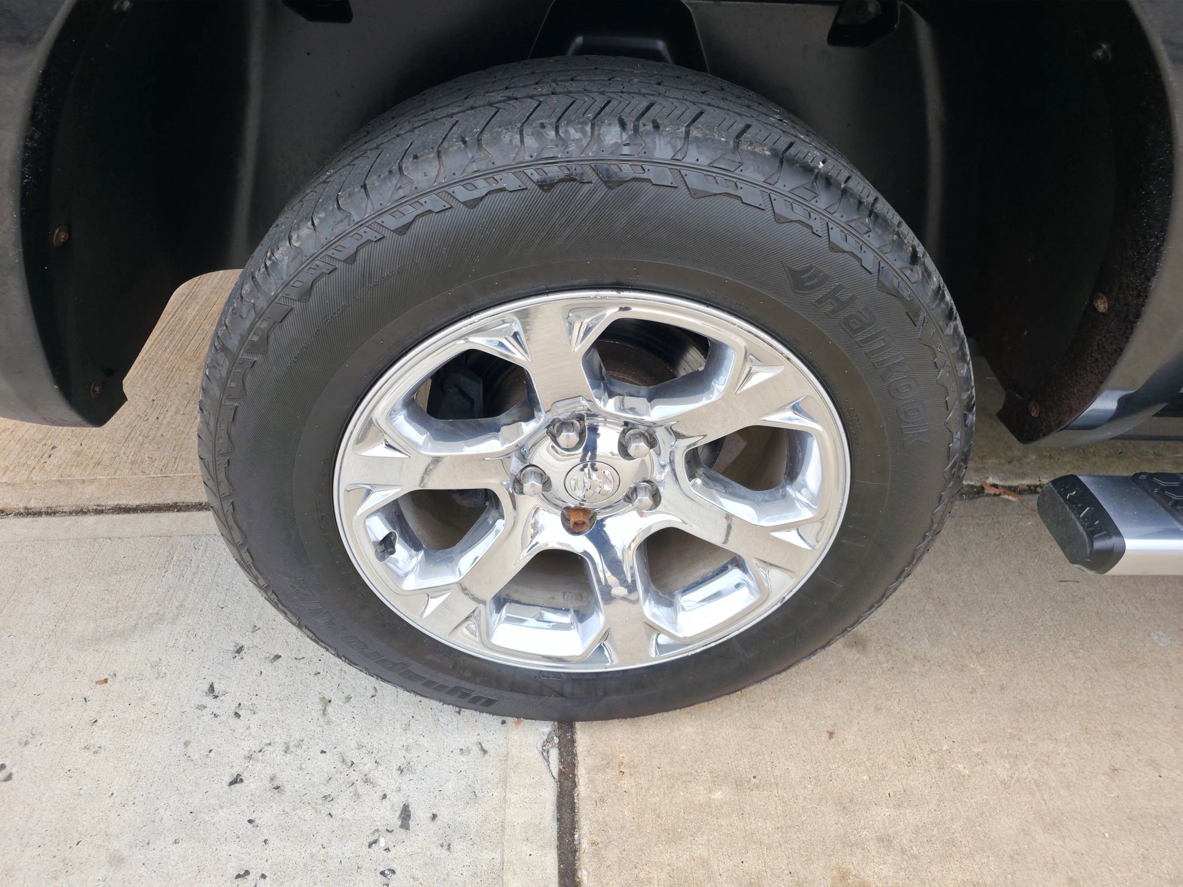 Used 2016 RAM 1500 Laramie w/ Convenience Group AWD/4WD image 24