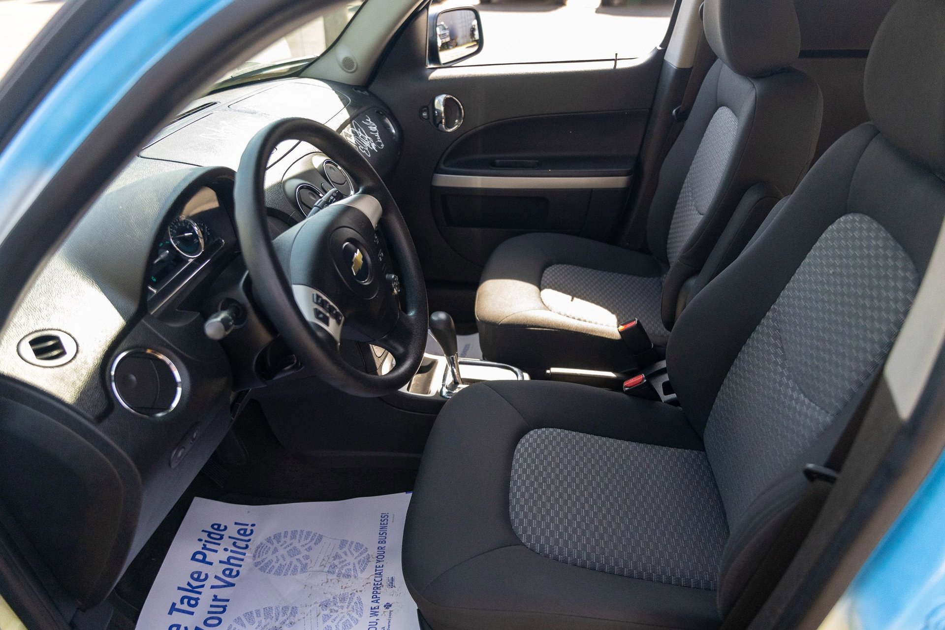 Used 2008 Chevrolet HHR LS image 24