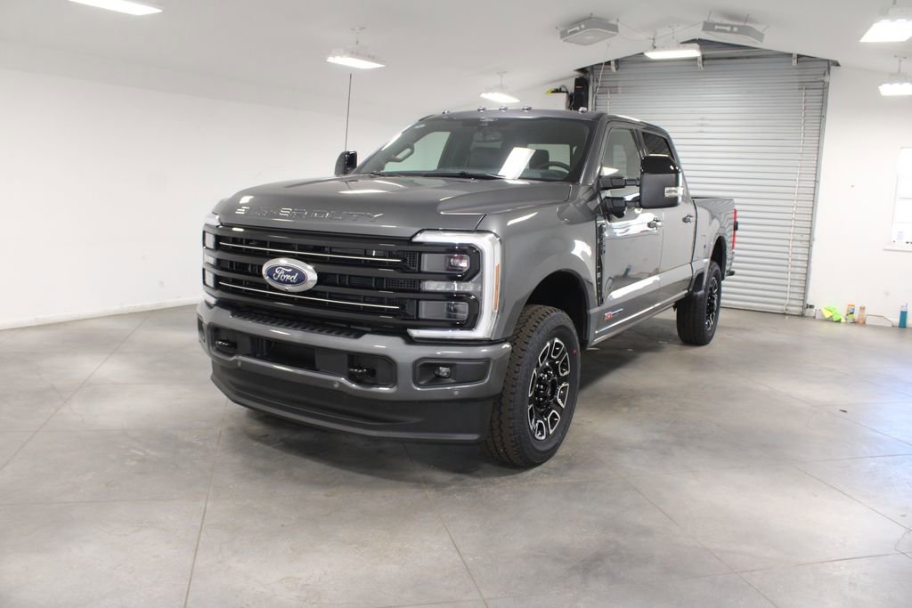 New 2026 Ford F250 Platinum image 3