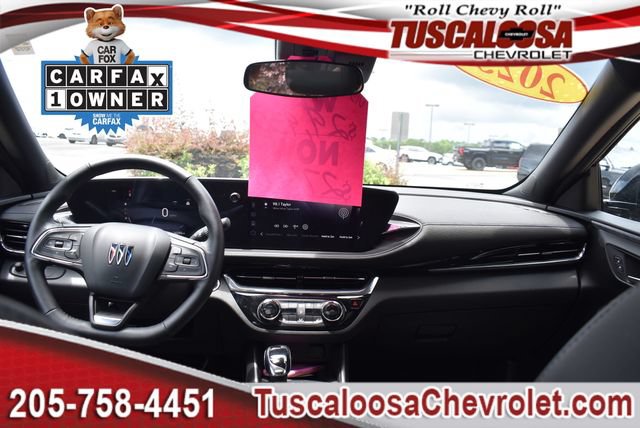 Certified 2025 Buick Envista Sport Touring w/ Convenience I Package FWD image 3