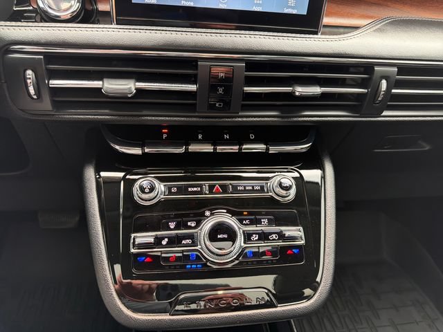 Certified 2022 Lincoln Corsair Reserve w/ Elements Package AWD/4WD image 20