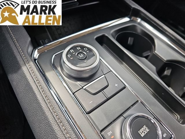 Used 2024 Ford Expedition Max XLT AWD/4WD image 16