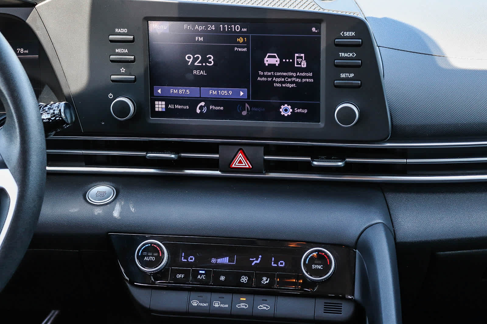 Used 2022 Hyundai Elantra SEL FWD image 17