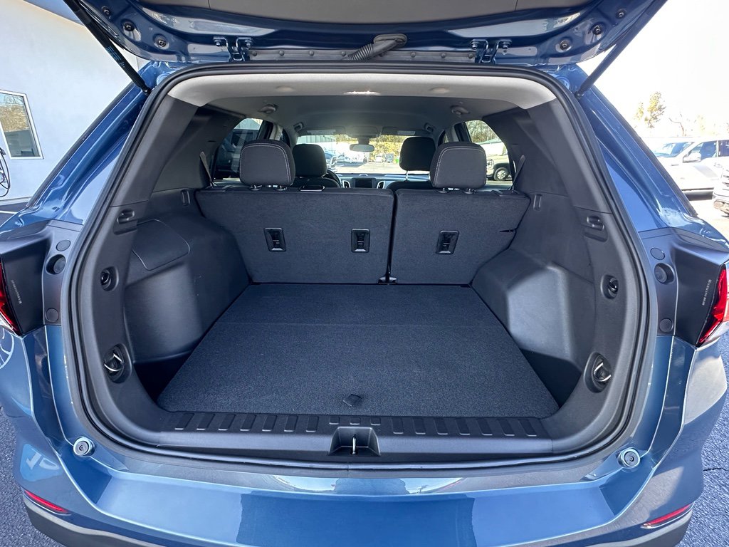 Used 2024 Chevrolet Equinox LS image 9