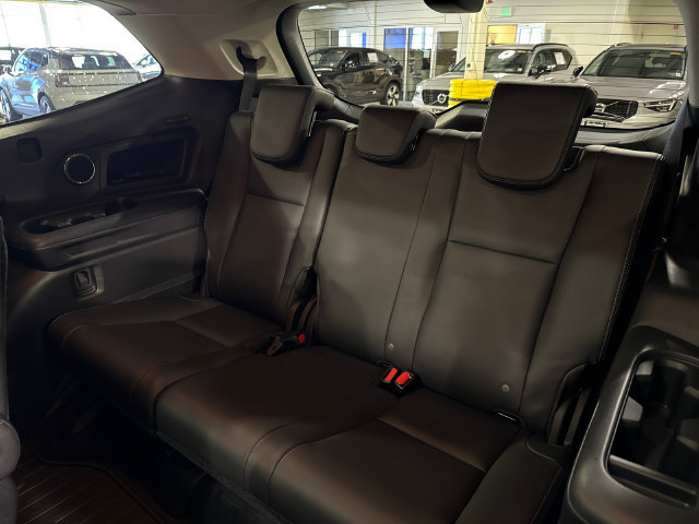Used 2021 Subaru Ascent Touring AWD/4WD image 25