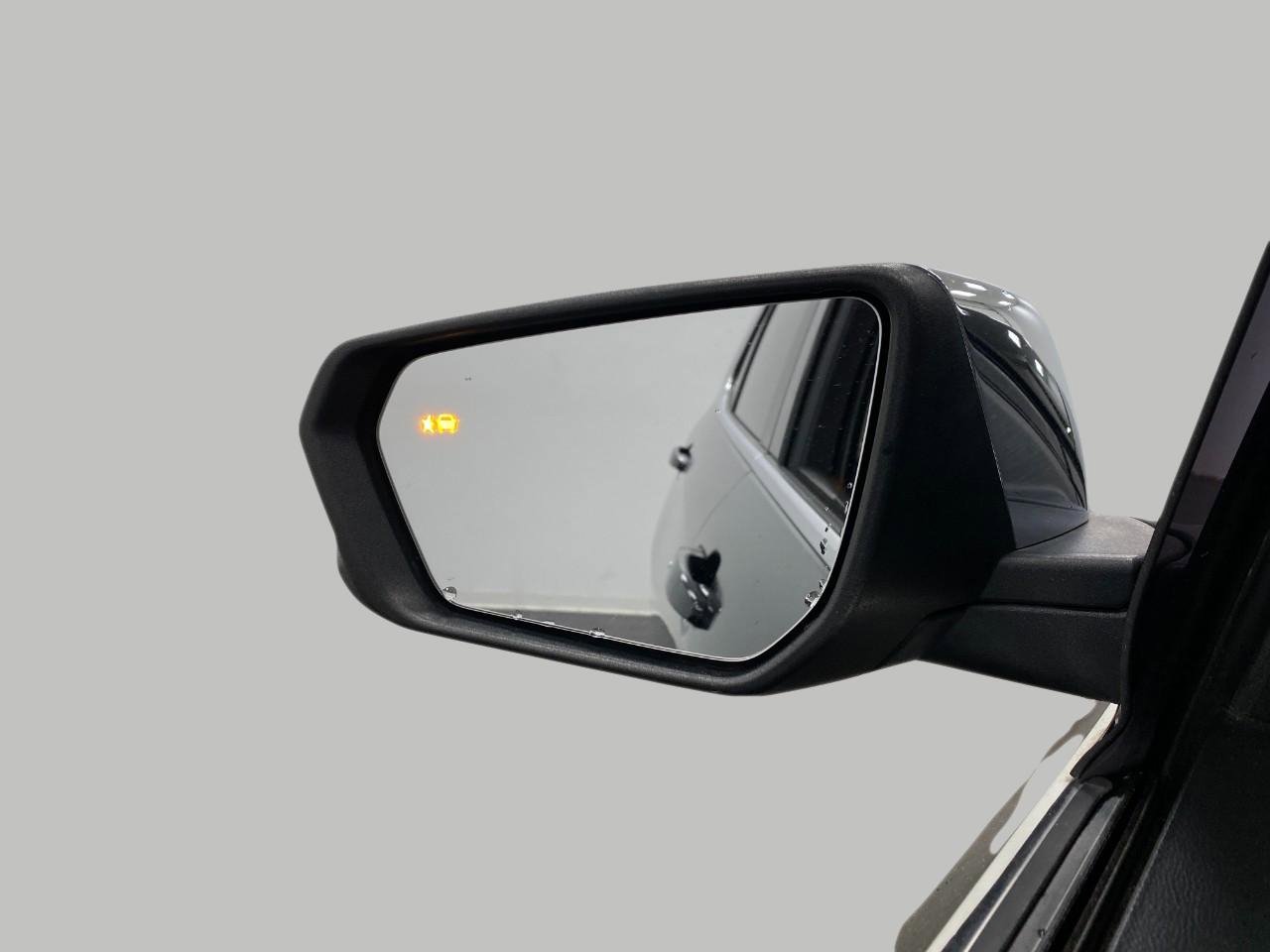 Used 2019 Chevrolet Equinox LT AWD/4WD image 19