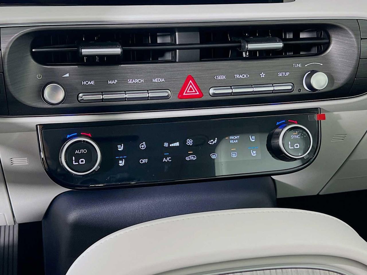 New 2026 Hyundai Palisade Calligraphy image 12