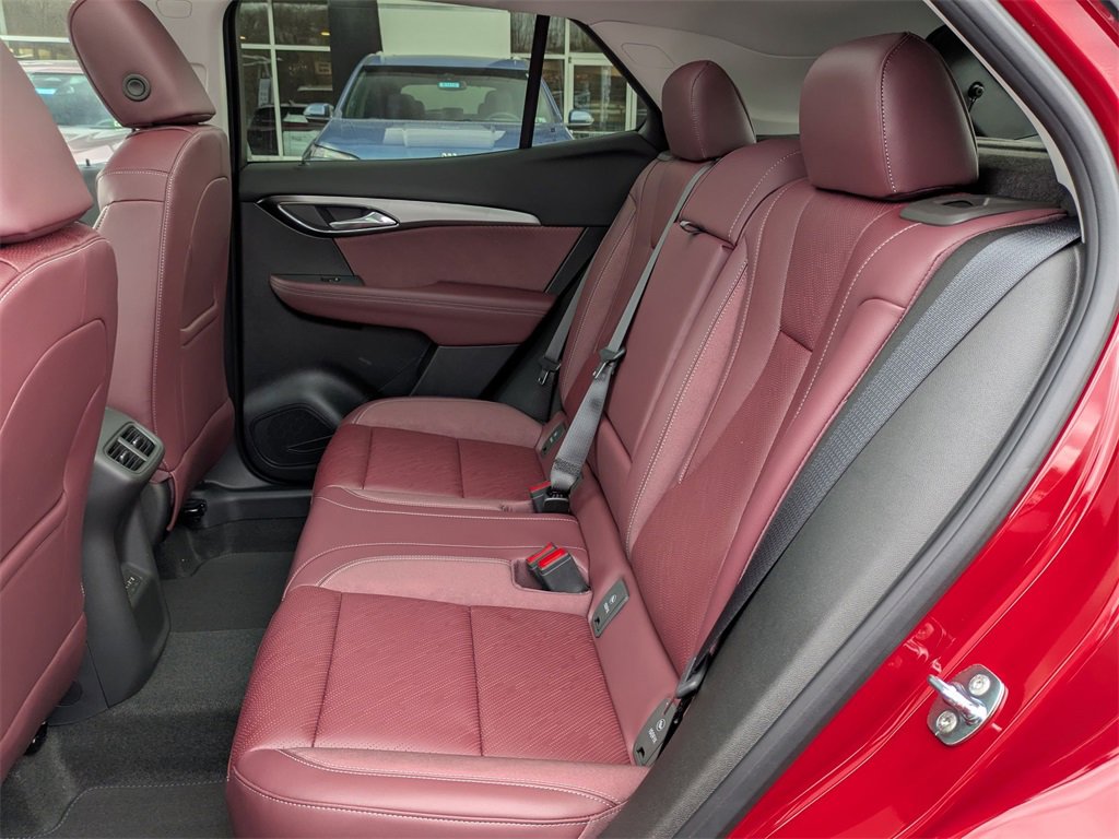 New 2025 Buick Envision Sport Touring image 9