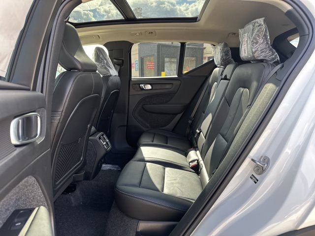 New 2026 Volvo XC40 B5 Plus w/ Protection Package Premier image 11
