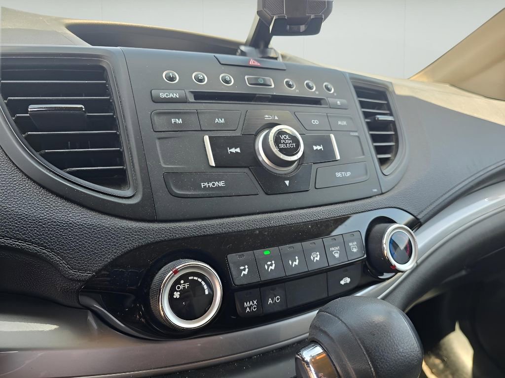 Used 2015 Honda CR-V LX image 18