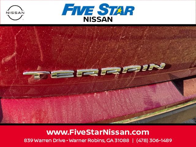 Used 2024 GMC Terrain SLT image 10