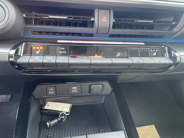 New 2026 Toyota Prius AWD image 28