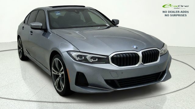 Used 2023 BMW 330i Sedan w/ Driving Assistance Package RWD image 3