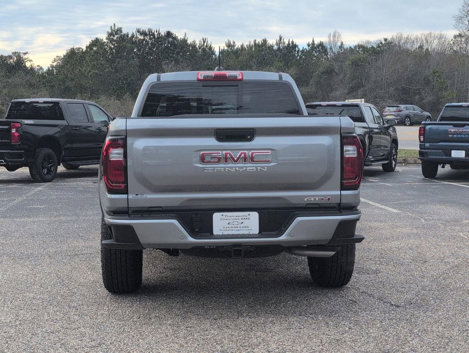 New 2025 GMC Canyon AT4 w/ Off-Road Front Bumper Package image 4