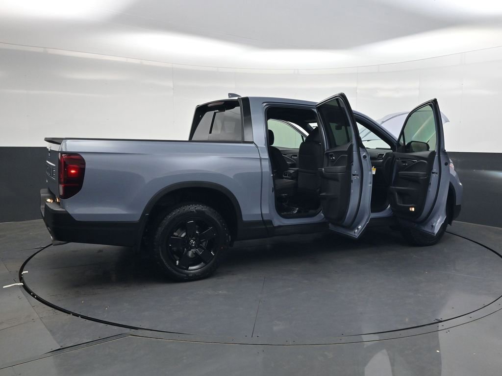 Used 2026 Honda Ridgeline Black Edition image 35