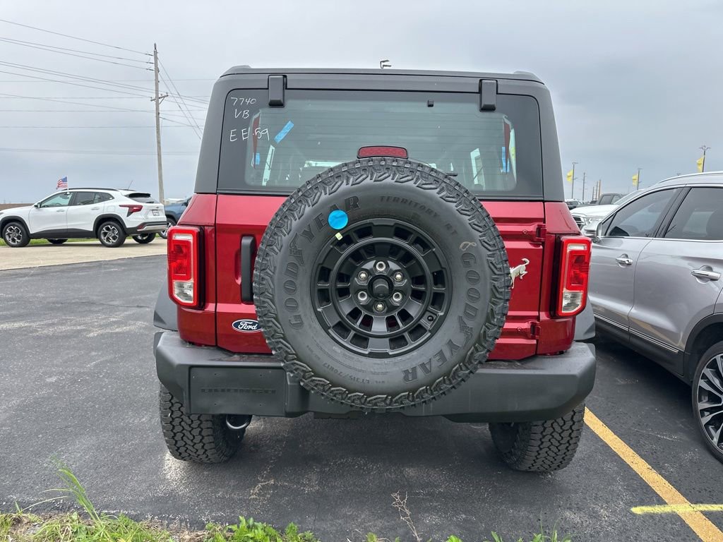 New 2026 Ford Bronco 4-Door AWD/4WD image 11