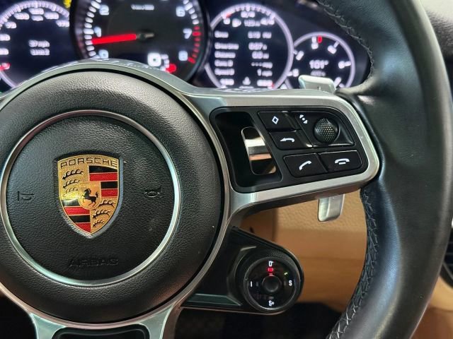 Used 2019 Porsche Cayenne AWD/4WD image 17