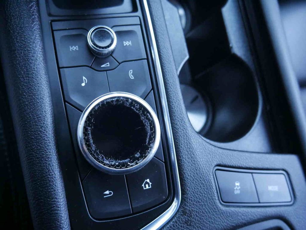 Used 2021 Cadillac XT5 Luxury image 32