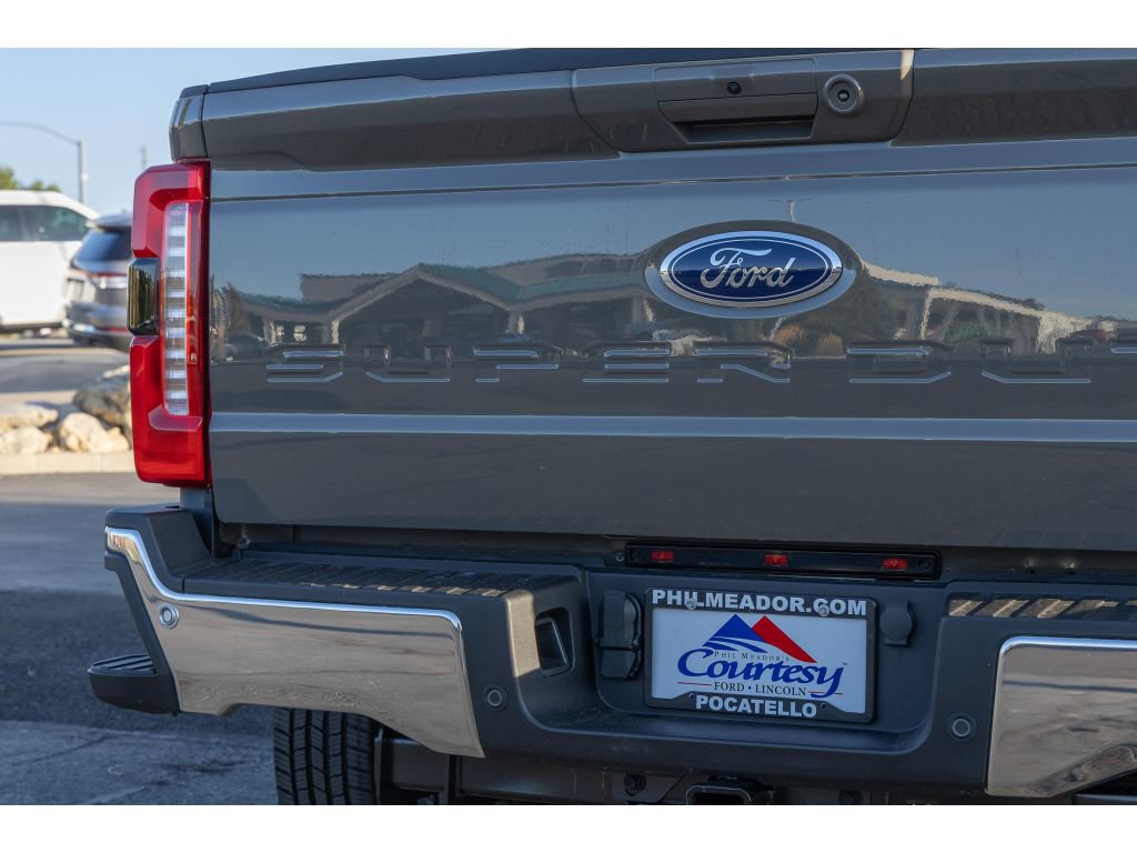New 2026 Ford F350 Lariat image 30